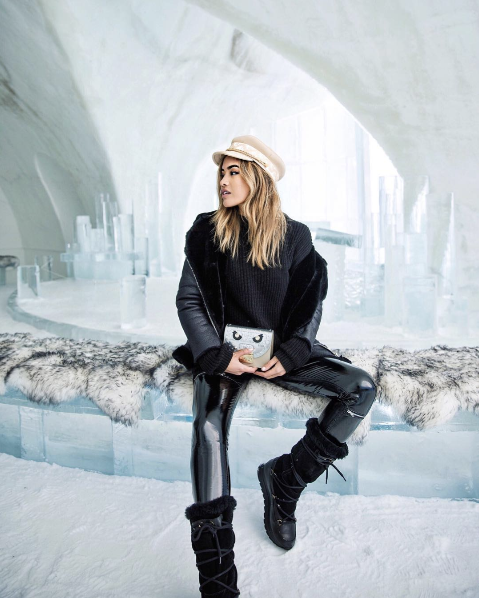 Indoor Winter Setting Outfit Idea Indoor Winter Setting Outfit Idea — Snow Boots Outfits