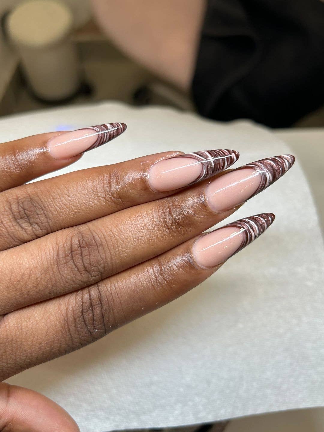 Could 'Chocolate Swirl' nails be the manicure of the season?