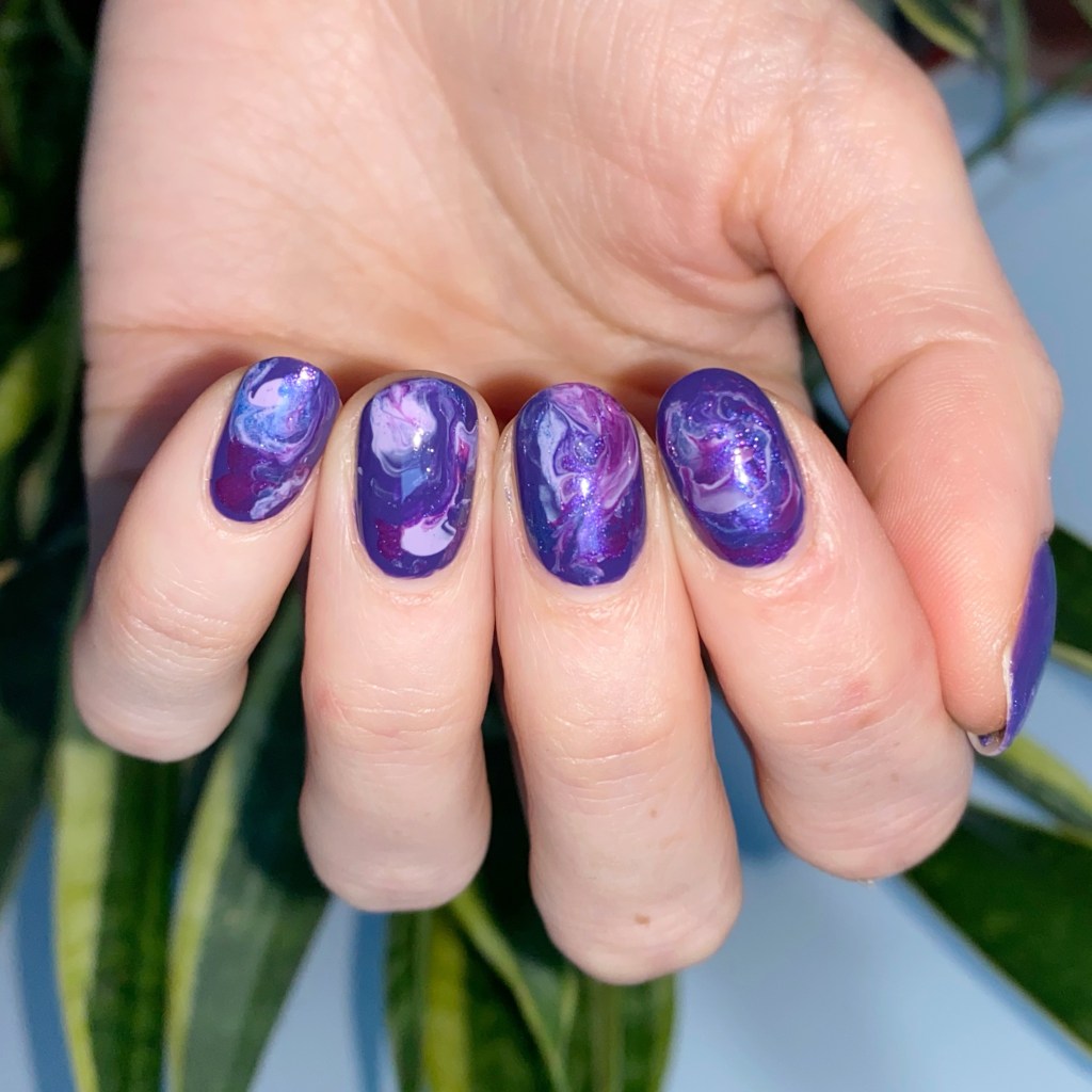 Deep Purple White Marble Ovals — Winter Marble Nails