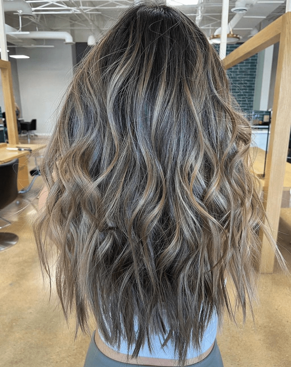 Long Layers With Dark Brown Base and Blonde Highlights Long Layers With Dark Brown Base and Blonde Highlights — Lowlights for Blonde Hair