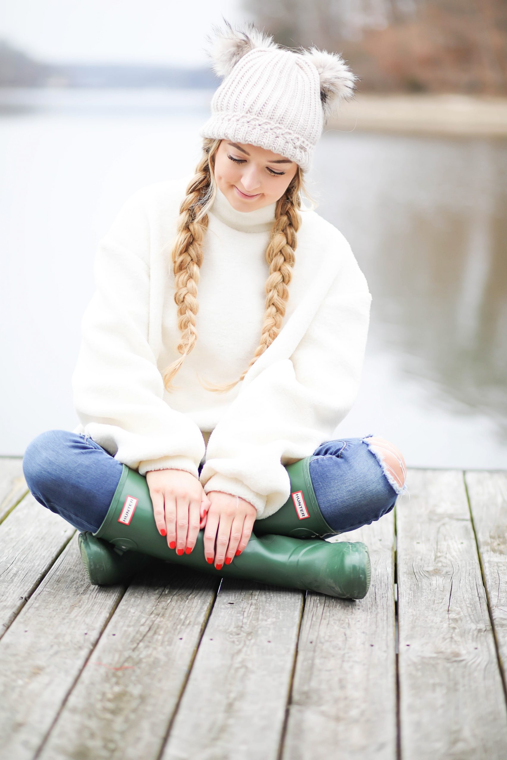3 Ways to Style your Hair with Beanies | OOTD