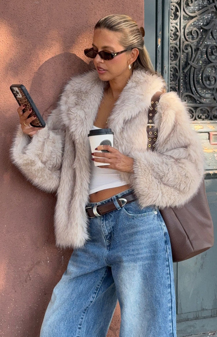 Cream Faux Fur Bomber Jacket with Wide-Leg Jeans Cream Faux Fur Bomber Jacket with Wide-Leg Jeans — Early Winter Outfits
