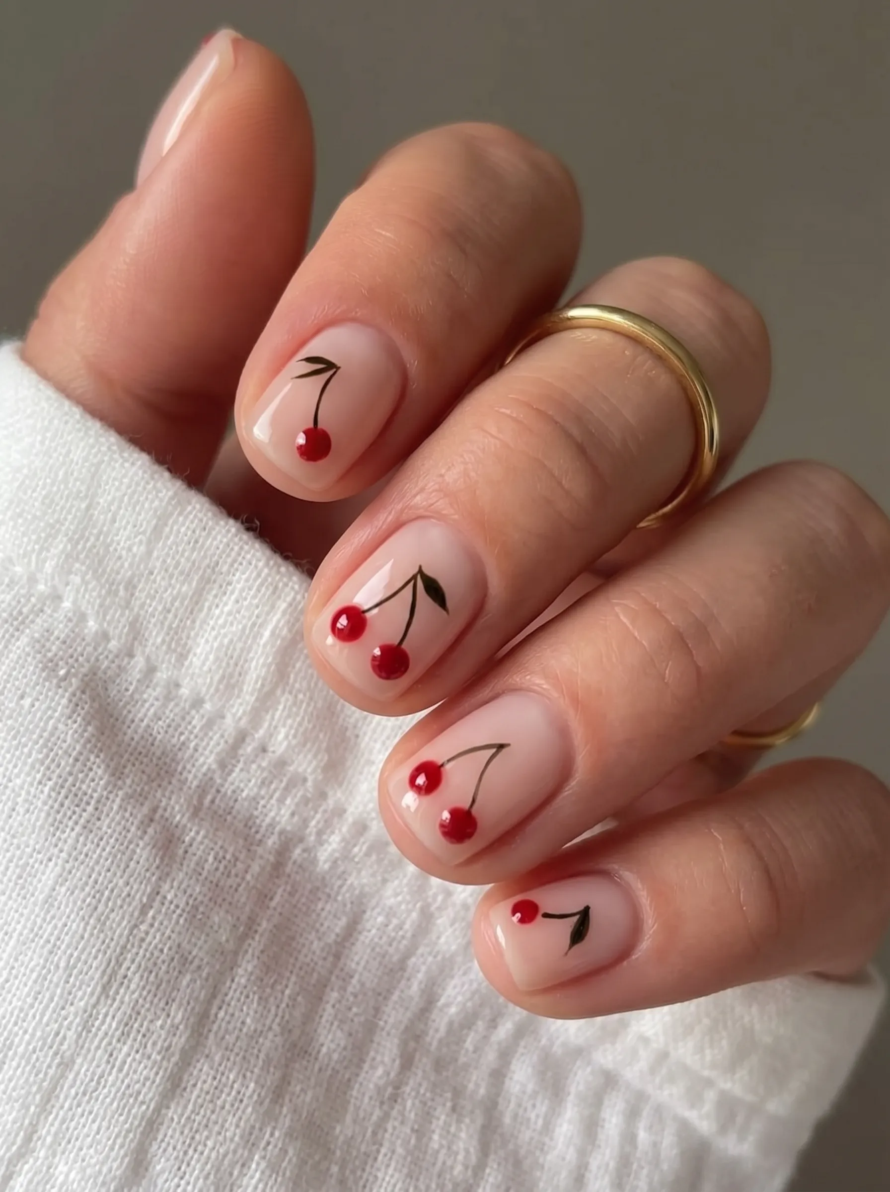 22 Short Classy Nails for Summer: Simple, Minimalist Designs to Try Next