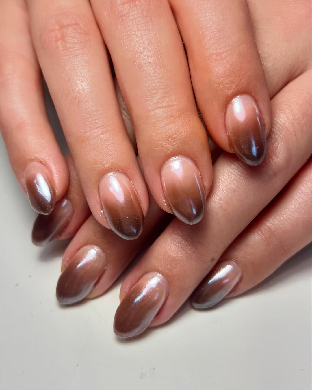 Deep Brown to Nude Glossy Ombre Deep Brown to Nude Glossy Ombre — Winter Ombre Nails