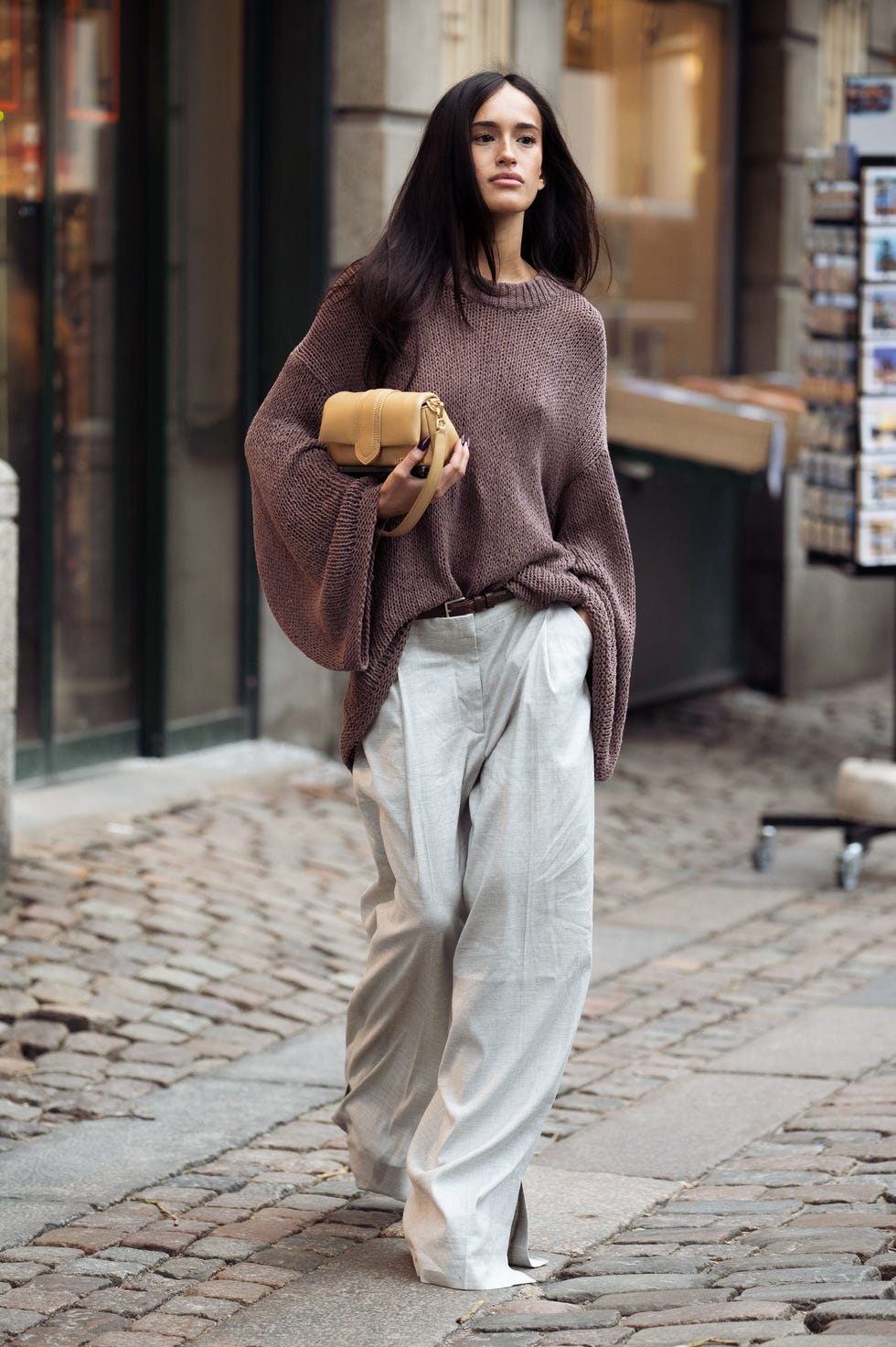 Earthy Tones: Oversized Knit Sweater with Wide-Leg Trousers Earthy Tones: Oversized Knit Sweater with Wide-Leg Trousers — Oversized Sweater Outfits
