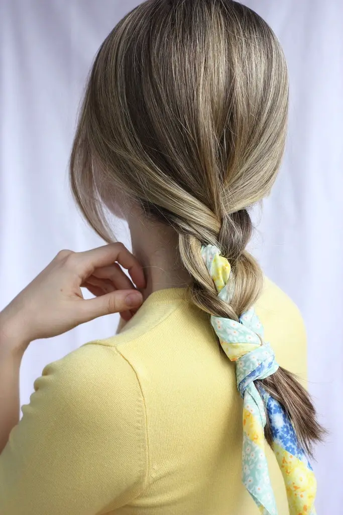 Scarf-Woven Mid-Back Braid Scarf-Woven Mid-Back Braid — Winter Hairstyles with Scarf