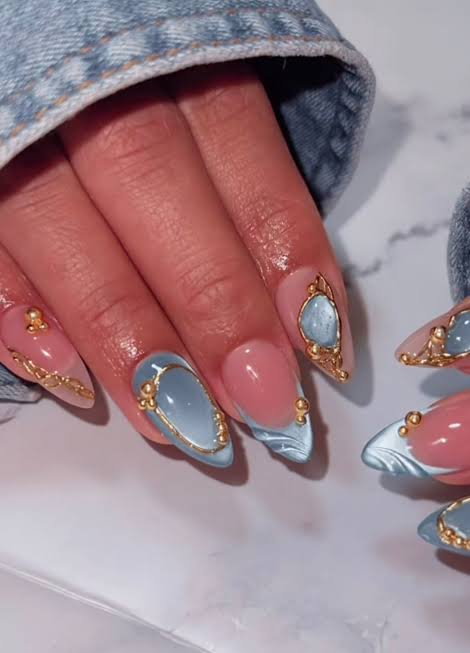Pink Base With Blue Cat-Eye And Gold Filigree Pink Base With Blue Cat-Eye And Gold Filigree — Blue Nail Inspo