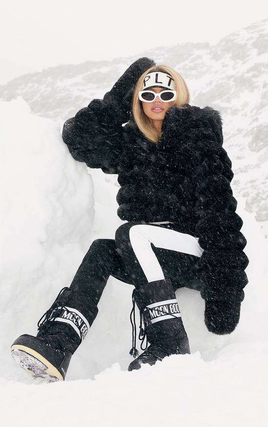 Dramatic Winter Ski Wear with Black Moon Boots and Faux Fur Moon Boots Outfits
