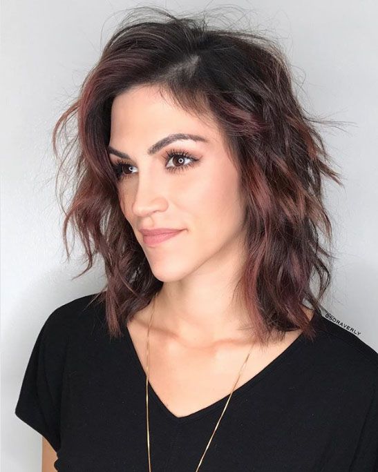 Voluminous Mid-Back Waves with Curtain Bangs Voluminous Mid-Back Waves with Curtain Bangs — Winter Haircuts for Long Faces