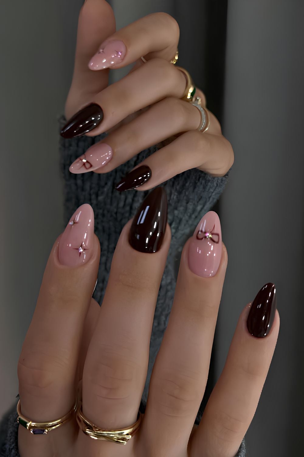 Brown Pink Almonds with Bow Charms Brown Pink Almonds with Bow Charms — Winter Nail Colors