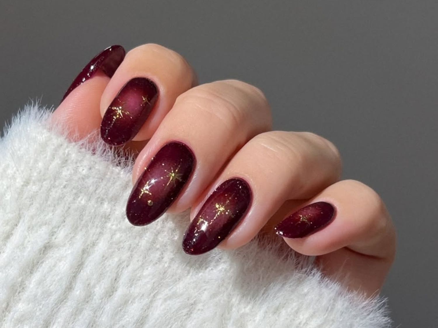 Deep Burgundy Gold Foil Oval Nails Deep Burgundy Gold Foil Oval Nails — Fall to Winter Nails