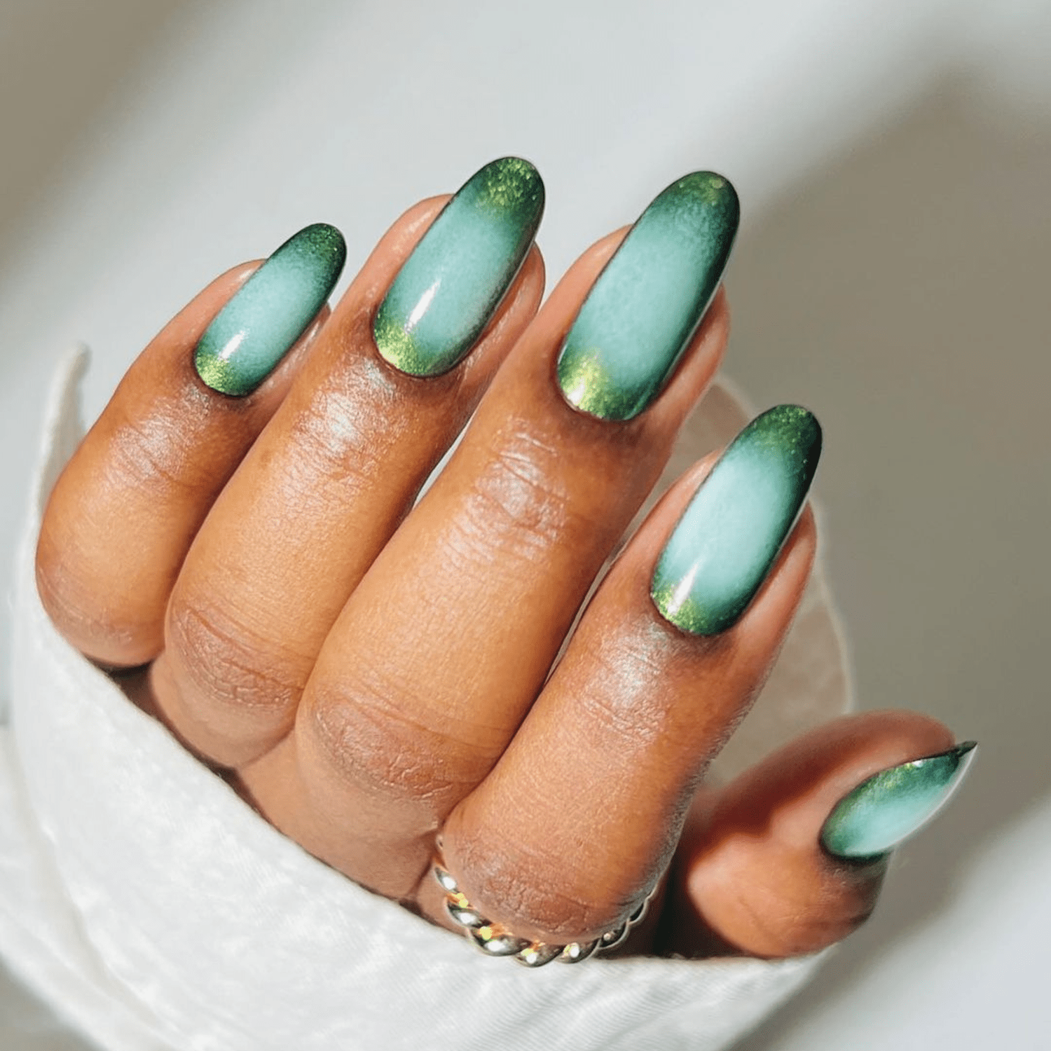 Mint Green Glitter Ombre Oval Nails Mint Green Glitter Ombre Oval Nails — Green Nail Designs