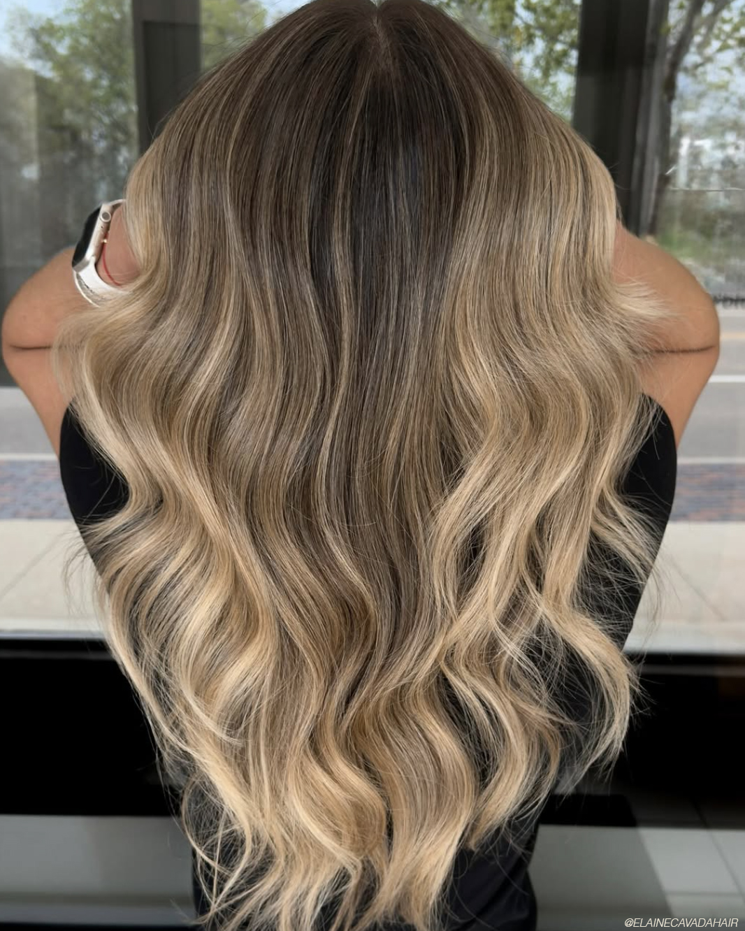 Long Wavy Blonde Hair with Black Top and Watch Long Wavy Blonde Hair with Black Top and Watch — Blonde Hair Colour