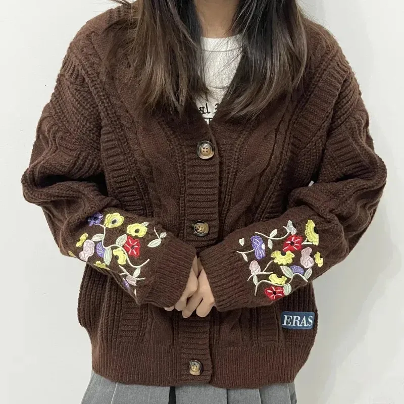 Embroidered Cardigan for a Playful Y2K Touch Embroidered Cardigan for a Playful Y2K Touch — Y2K Winter Outfits