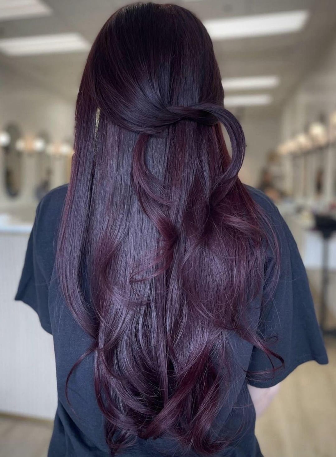 Mid-Back Visual Idea Mid-Back Visual Idea — Plum Hair Color