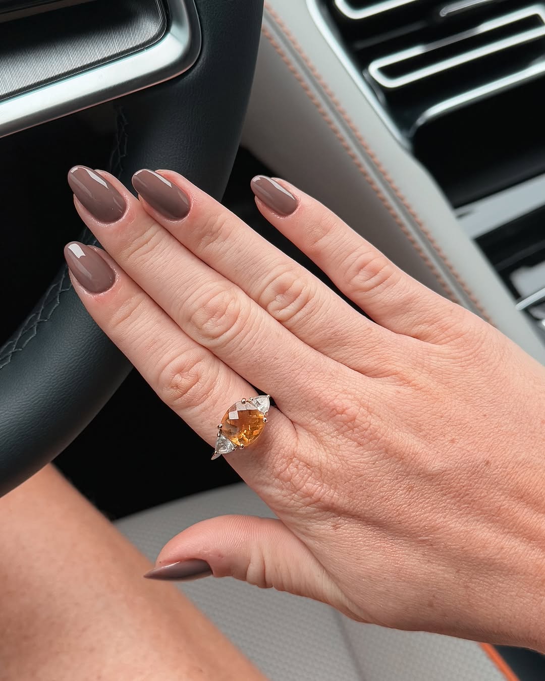 Glossy Mocha Brown Almond Nails Glossy Mocha Brown Almond Nails — Mocha Nails