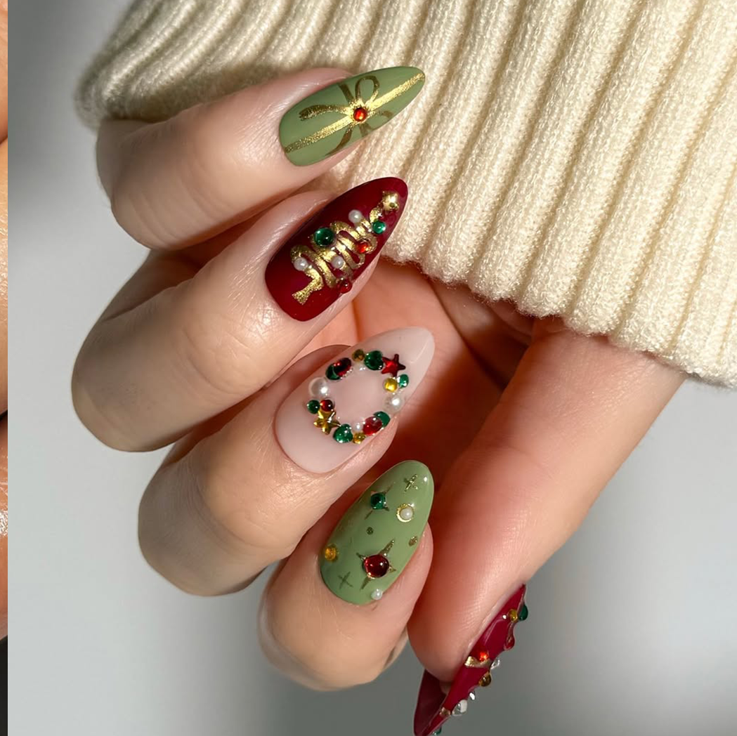 Festive Christmas Tree Almond Nails Festive Christmas Tree Almond Nails — Medium Length Winter Nails