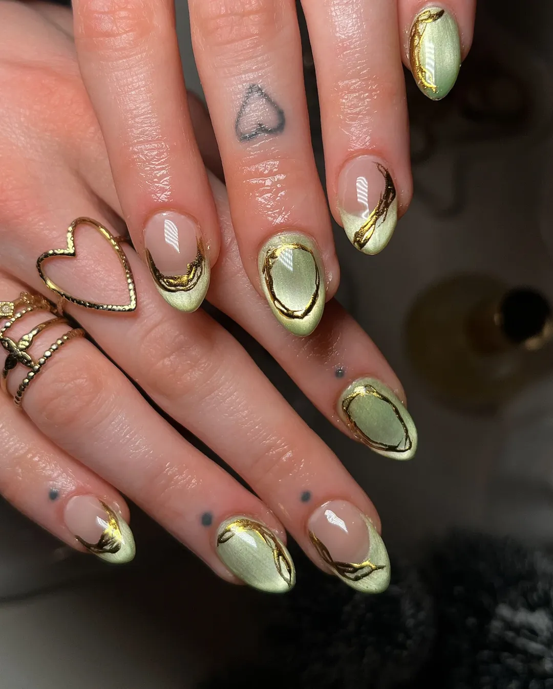 Modern Pale Green Gold Foil French Modern Pale Green Gold Foil French — Short Winter Nails