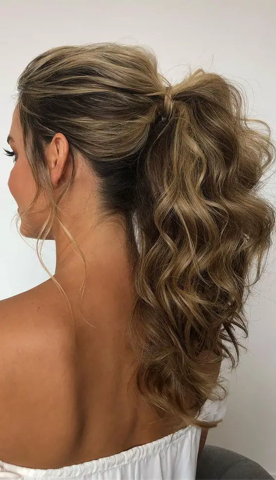 Mid-Back Visual Idea — Cute Winter Hairstyles
