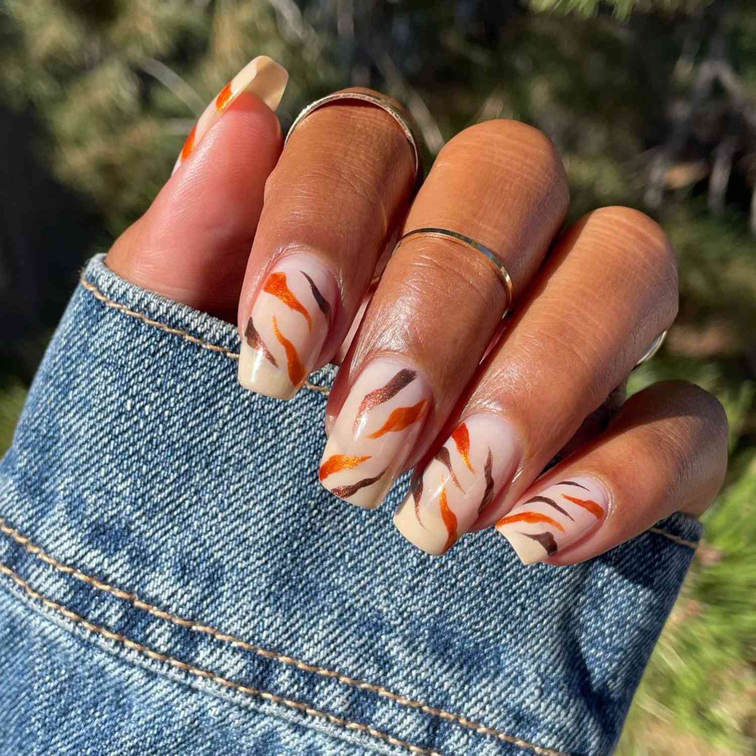 Long Square Wavy Line Nails — Simple Nail Designs
