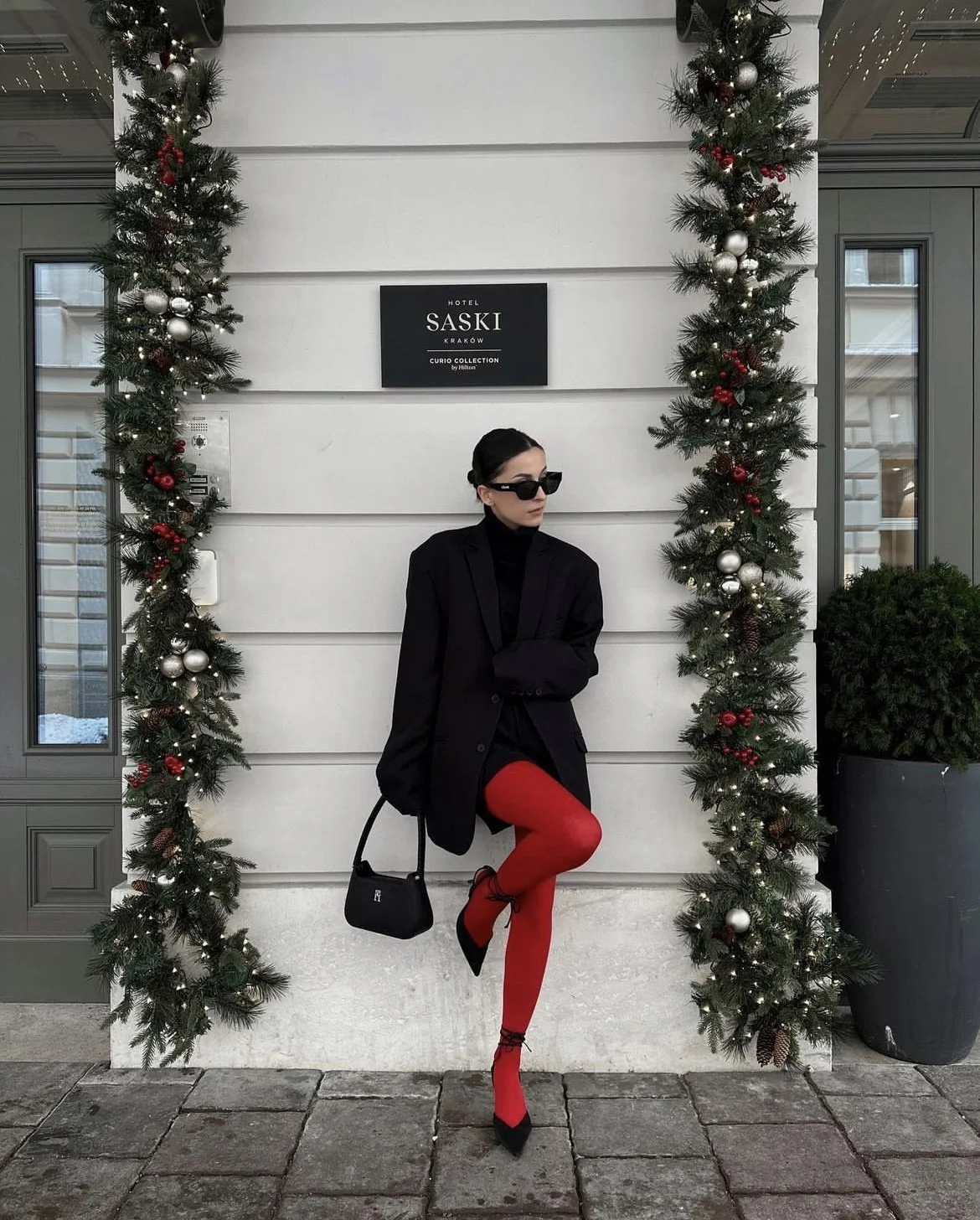 Red Opaque Tights for Festive Holiday Parties — Tights Outfits
