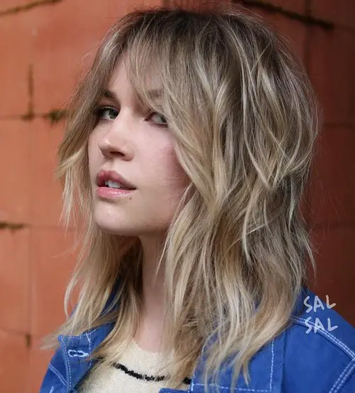 Tousled Ash Blonde Shag With Heavy Texture Tousled Ash Blonde Shag With Heavy Texture — Winter Shag Haircuts