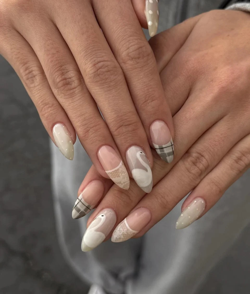 White Lace Pattern Long Stiletto Nails White Lace Pattern Long Stiletto Nails — Winter White Nails