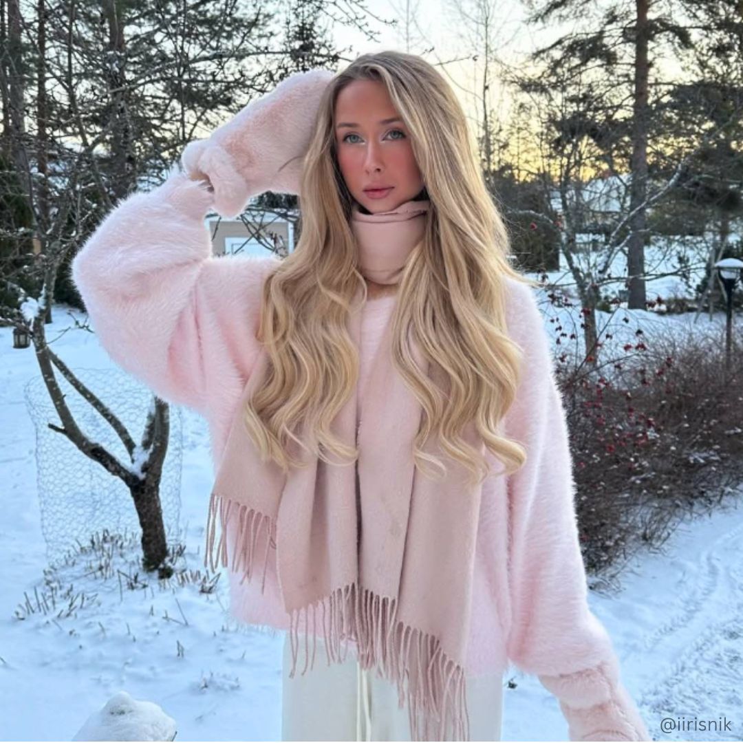 Mid-Back Ash Blonde Waves Mid-Back Ash Blonde Waves — Winter Haircuts for Straight Hair