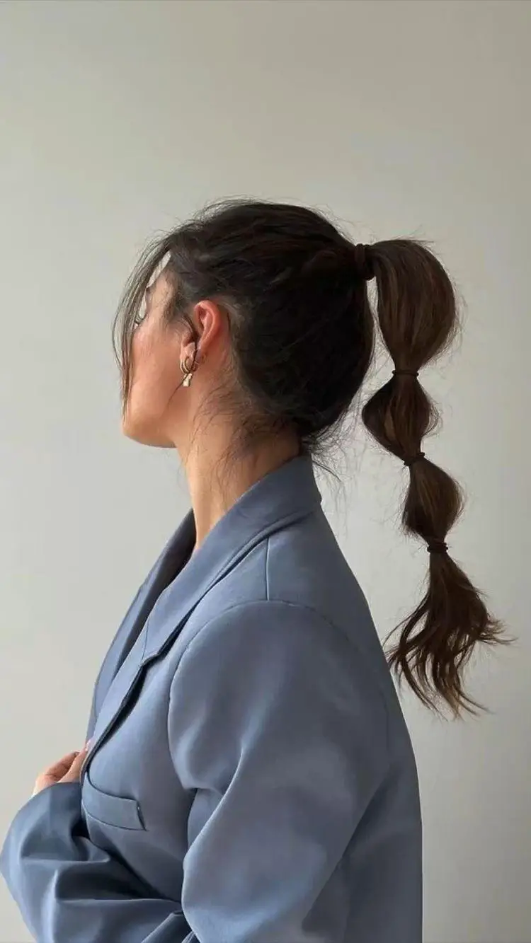 Bubble Ponytail — Winter Hairstyles for Thin Hair