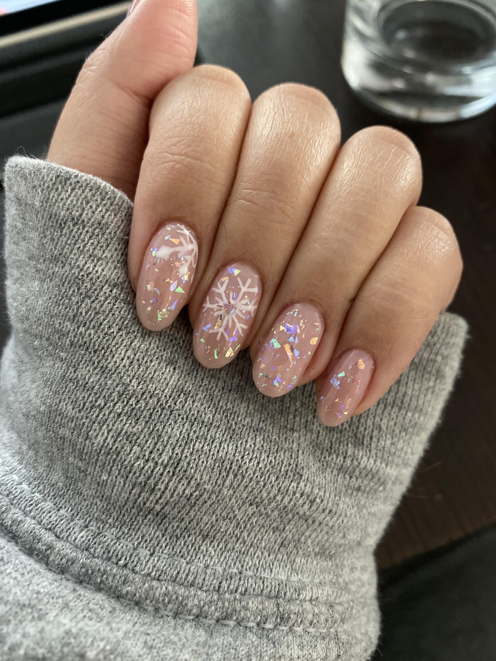 Nude Chameleon Flake Snowflake Nails Nude Chameleon Flake Snowflake Nails — Winter Wonderland Nails