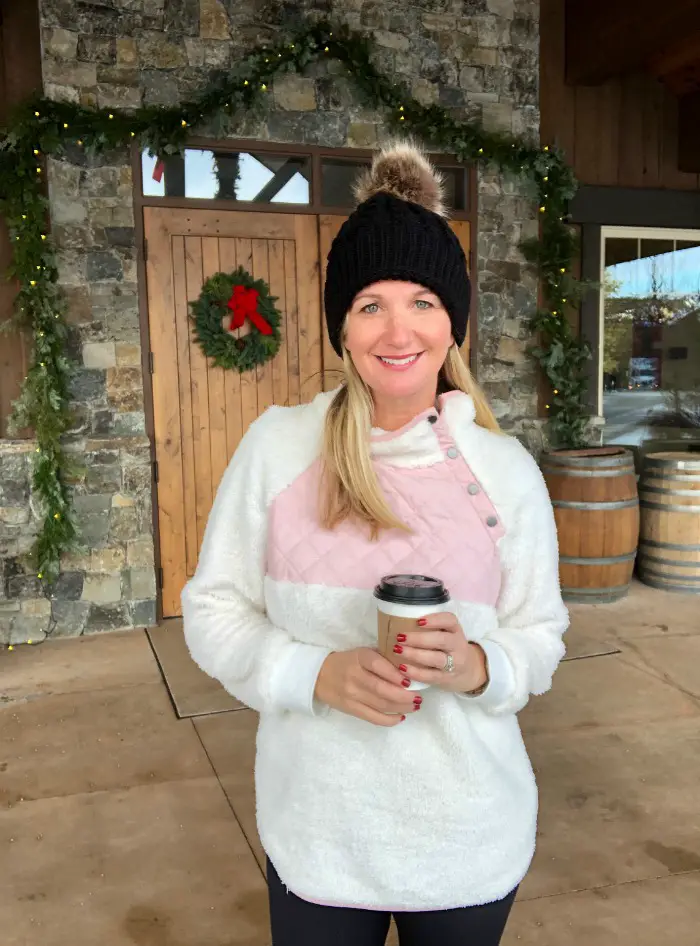 Playful Quilted Fleece Pullover with Beanie Playful Quilted Fleece Pullover with Beanie — Warm Winter Outfits