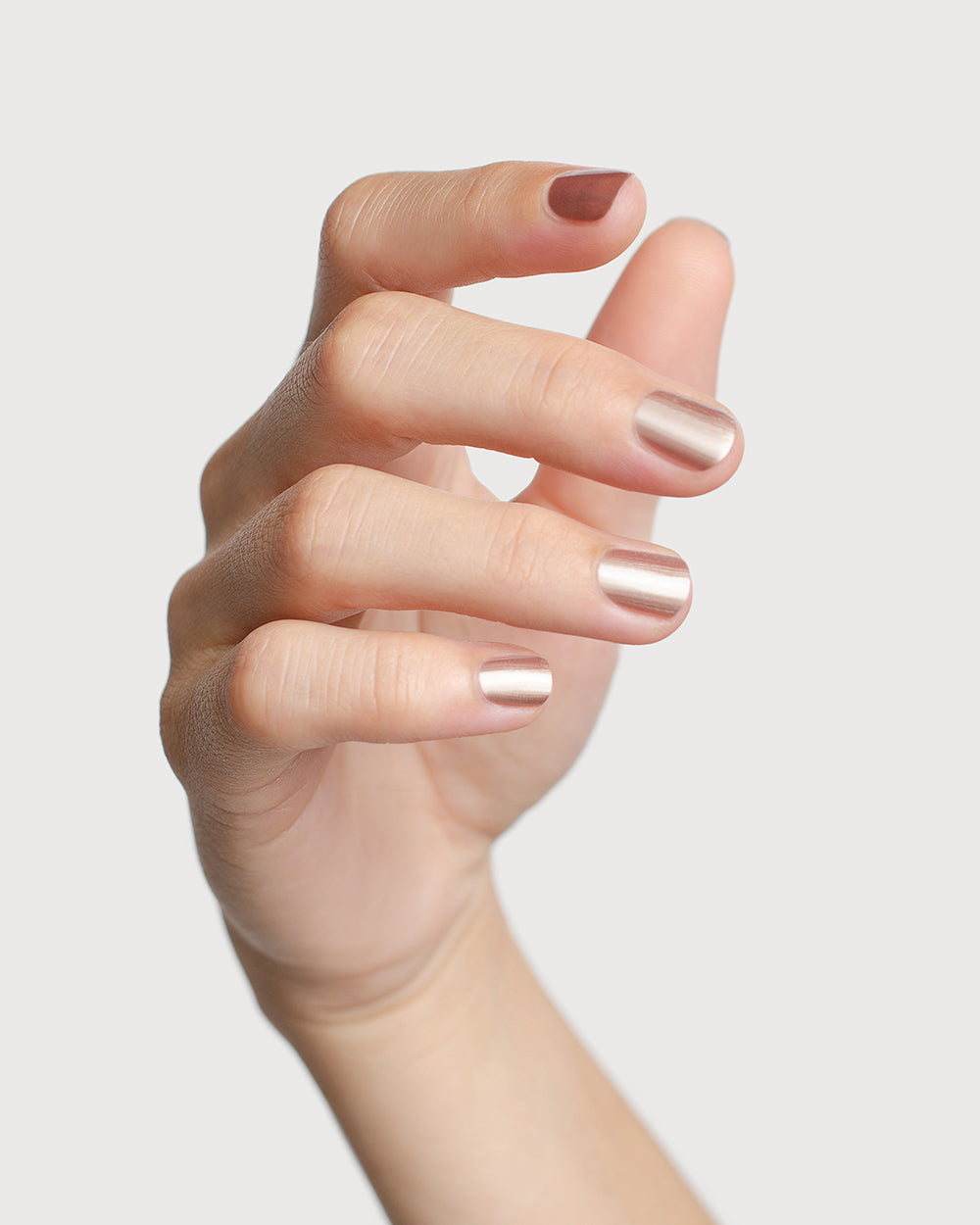 Rose Brown and Champagne Metallic Satin Glaze Short Rounded Square Nails Rose Brown and Champagne Metallic Satin Glaze Short Rounded Square Nails — Winter Nail Colors for Pale Skin