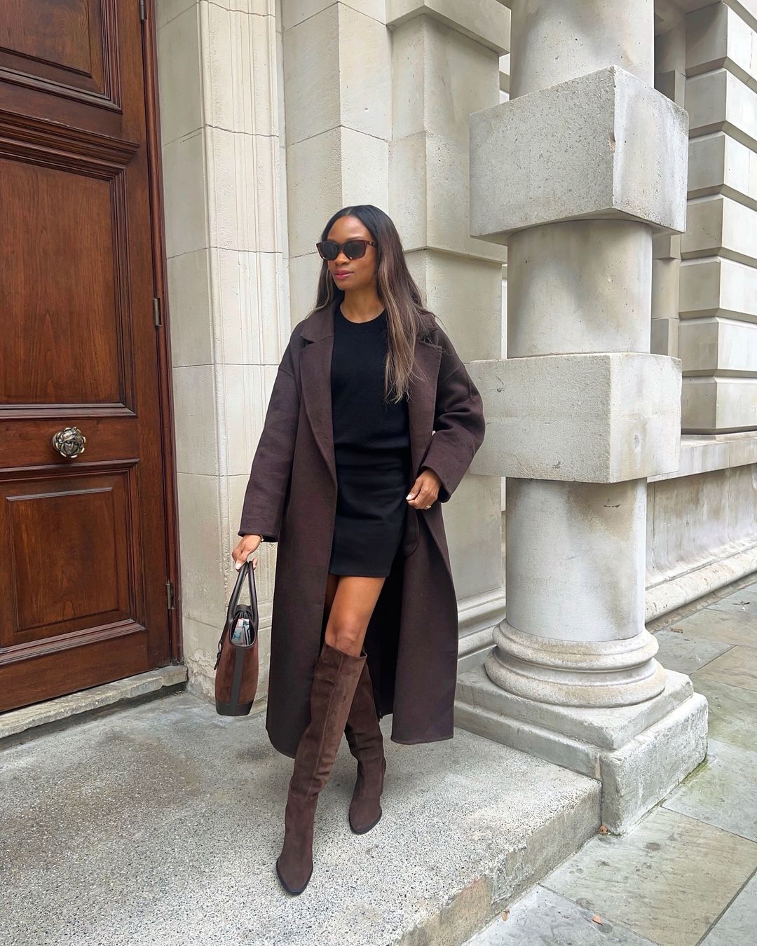 Dark Brown Suede Knee-High Boots with Black Mini Dress and Long Coat Dark Brown Suede Knee-High Boots with Black Mini Dress and Long Coat — Suede Boots Outfits