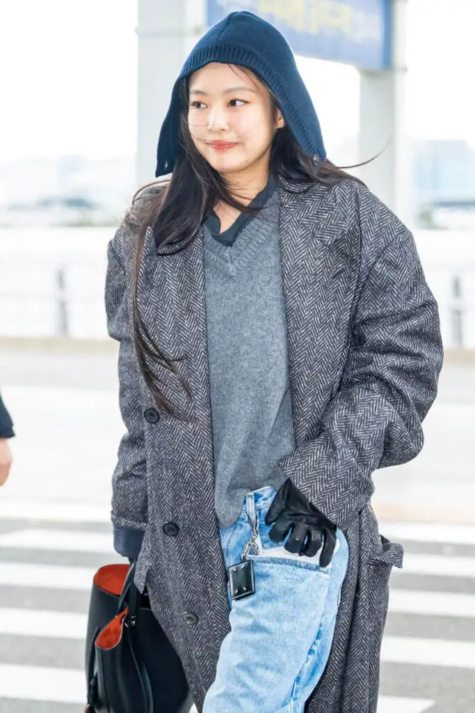 Herringbone Coat Over Hoodie and Sweater Herringbone Coat Over Hoodie and Sweater — Winter Airport Outfits