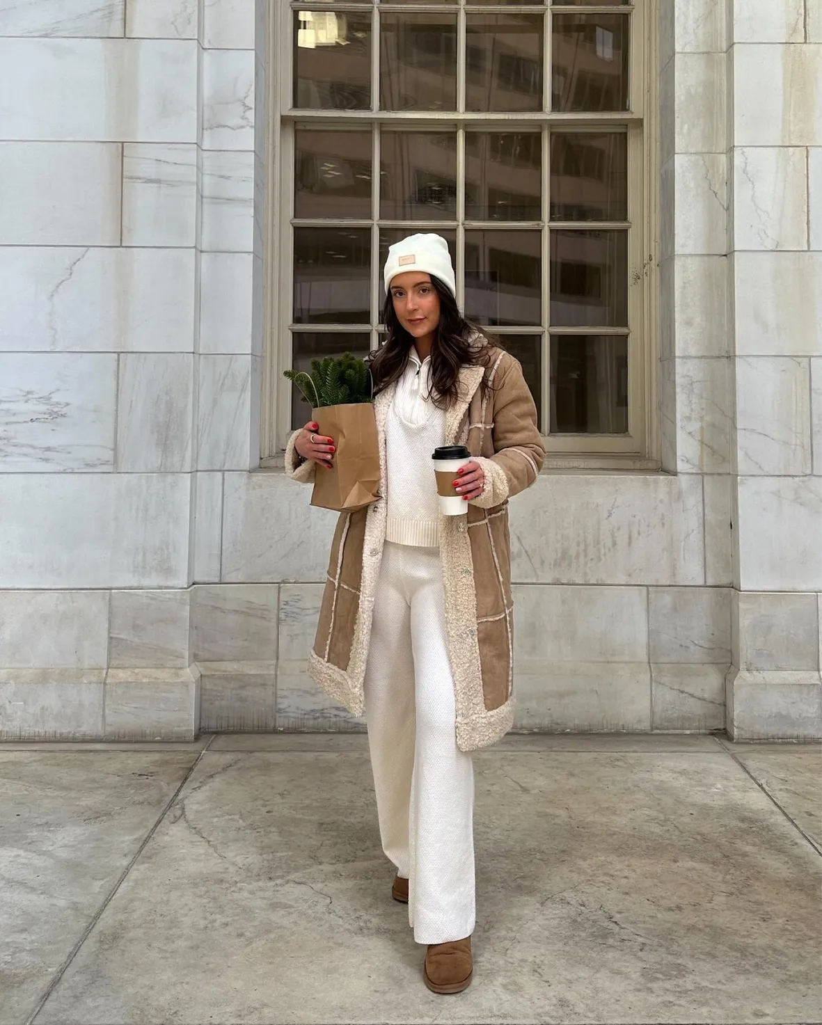 Cozy Neutrals: Shearling Coat and Matching Pants Cozy Neutrals: Shearling Coat and Matching Pants — Aesthetic Winter Outfits