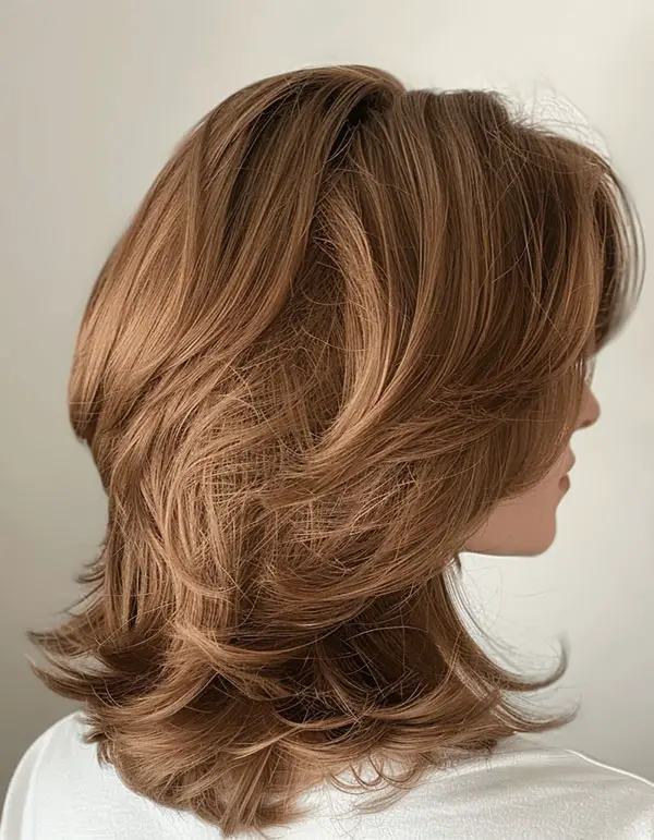 Collarbone Layers With Soft Cinnamon — Cinnamon Brown Hair