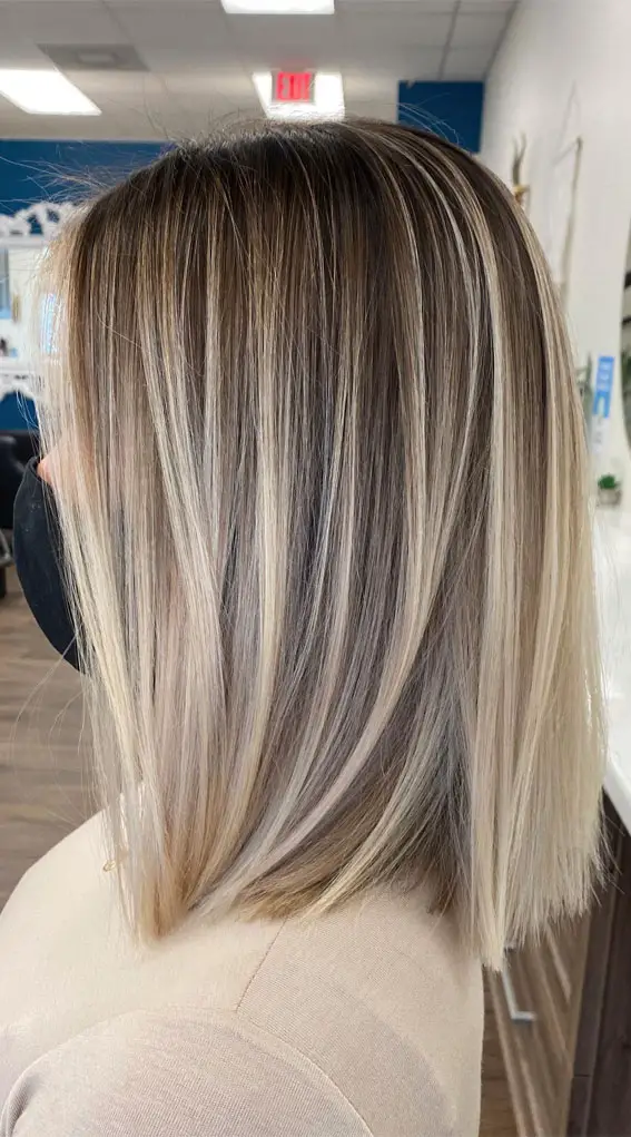 Dark Blonde Bob With Highlights — Winter Hair Colors for Women Over 40