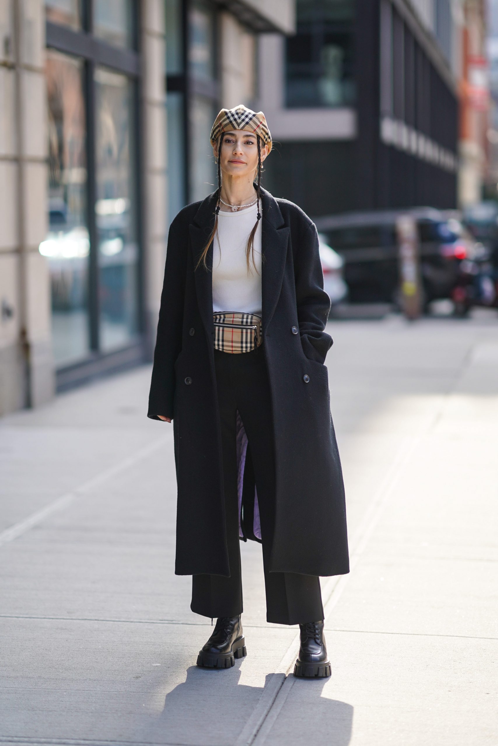 Burberry Print Beret with Long Coat and Platform Boots — Beret Outfits