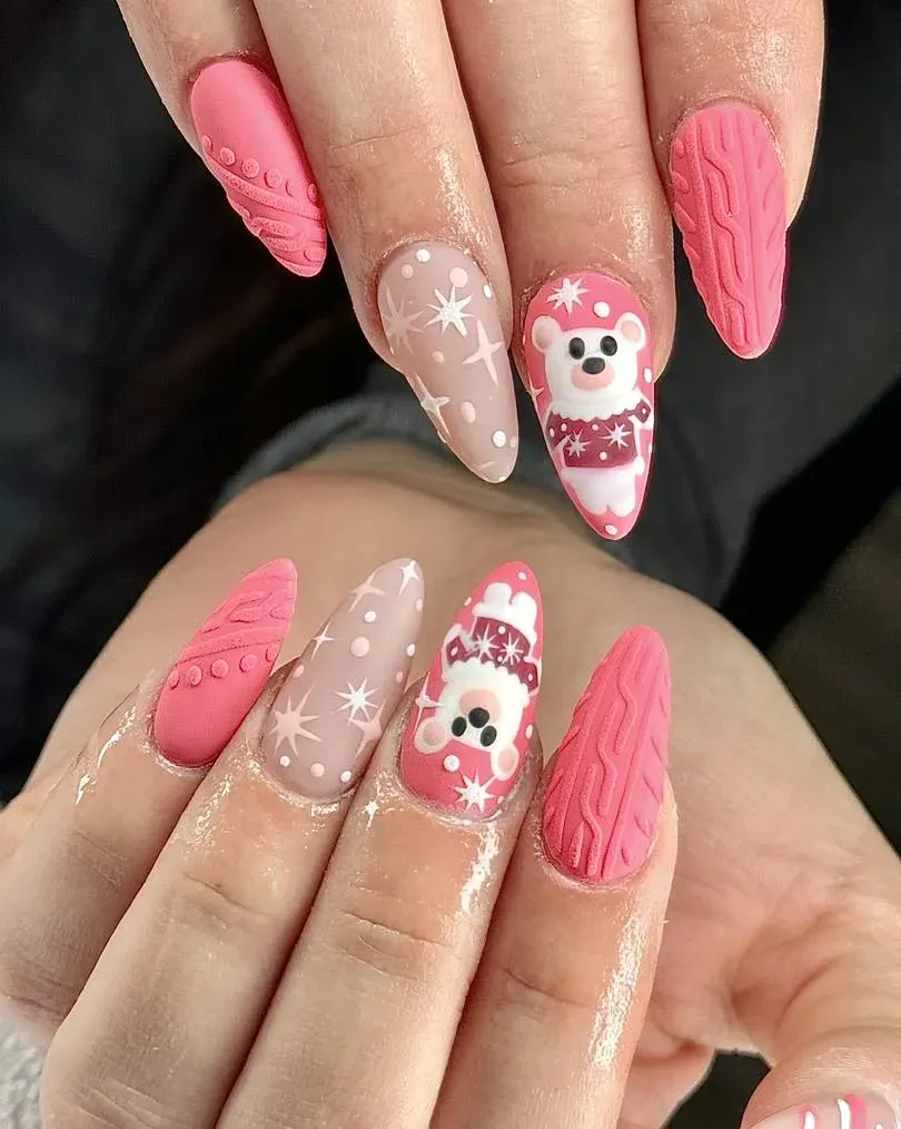 Polar Bear & Knit Textures Polar Bear & Knit Textures — Winter Nails