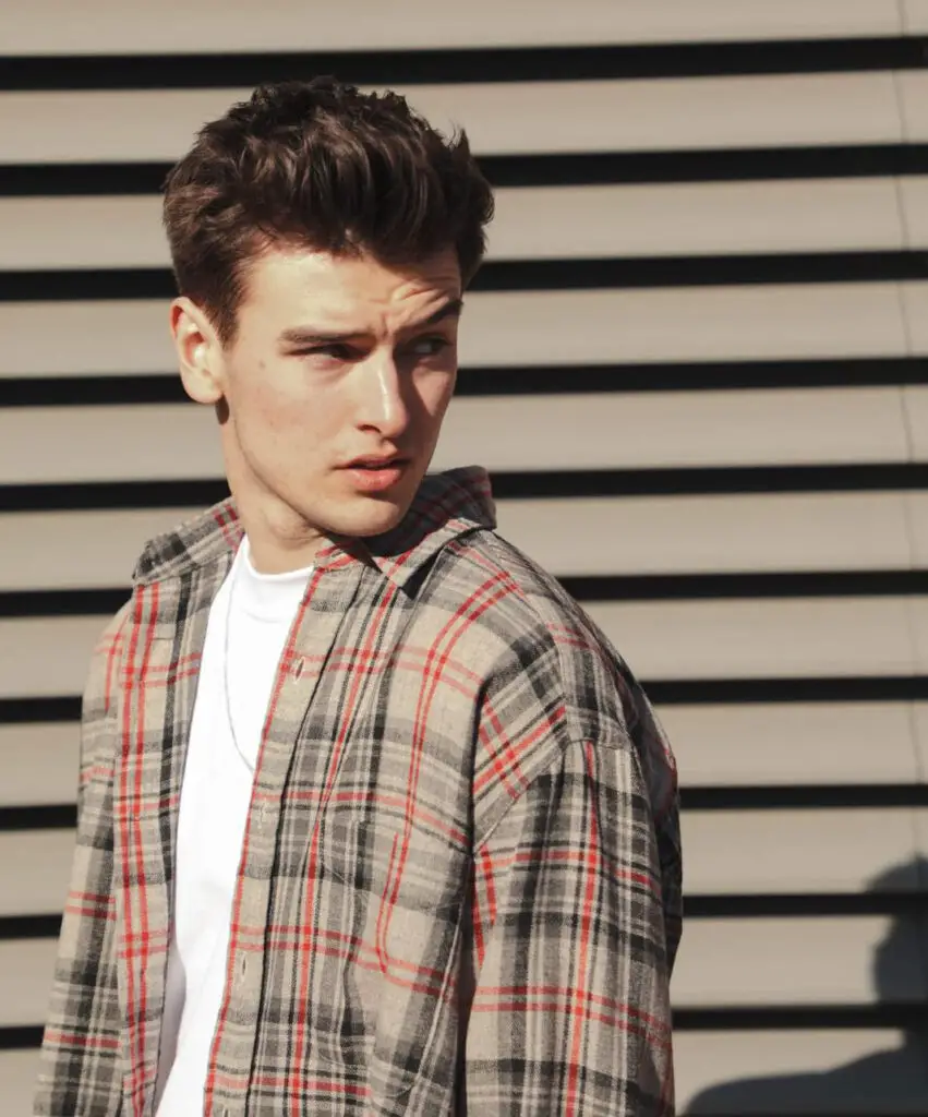 Collarbone Layered Cut With Curtain Bangs Collarbone Layered Cut With Curtain Bangs — Winter Hairstyles for Men