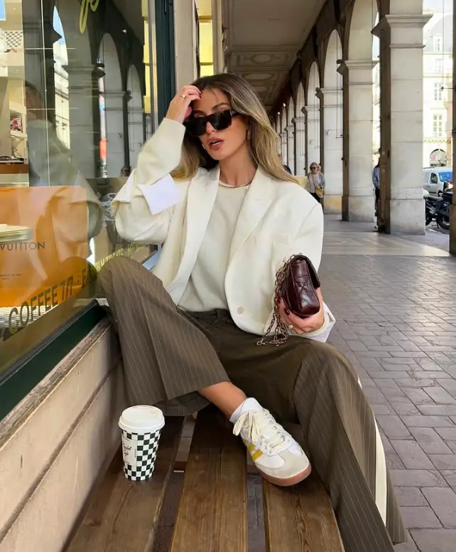 Smart Casual Olive Trousers with Cream Sweater and Blazer — Fall to Winter Outfits