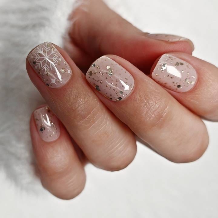 Sheer Nude Gold Snowflake Glitter Nails — Winter Gel Nails