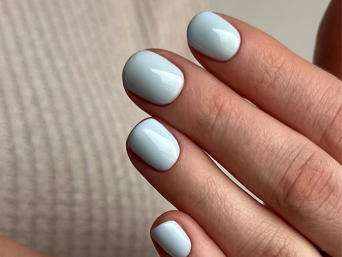 Glossy Visual Idea — Winter Gel Nail Colors