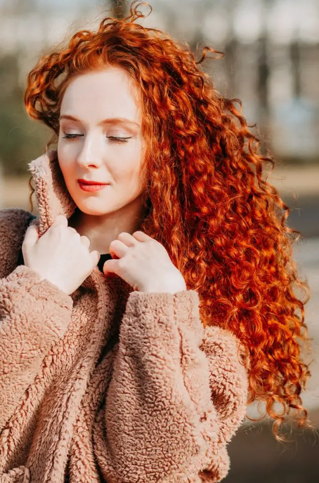 Mid-Back Curly Vibrant Copper Red Air Dried Mid-Back Curly Vibrant Copper Red Air Dried — Winter Hair Colors for Curly Hair
