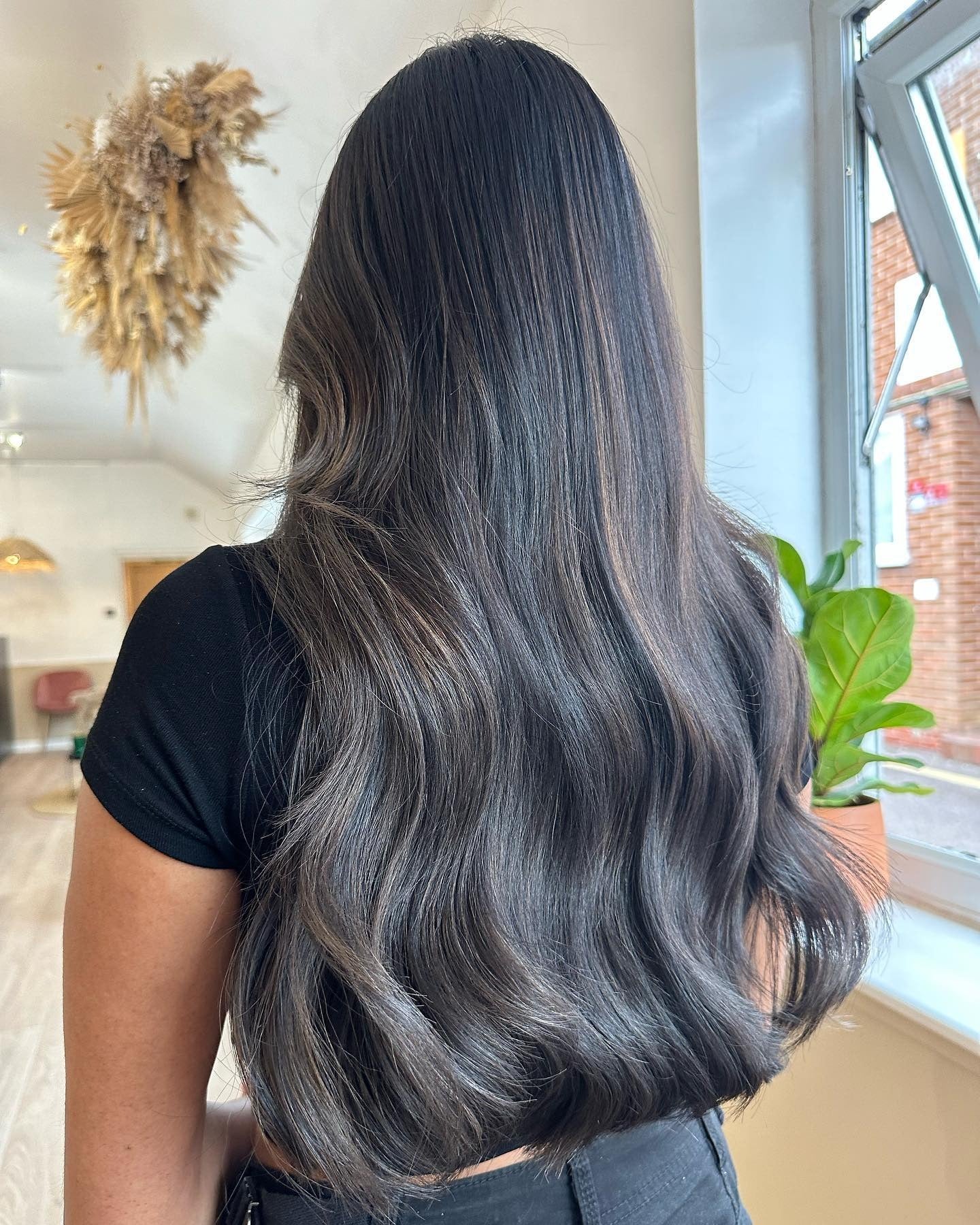Espresso Balayage Mid-Back Waves Espresso Balayage Mid-Back Waves — Espresso Brown Hair