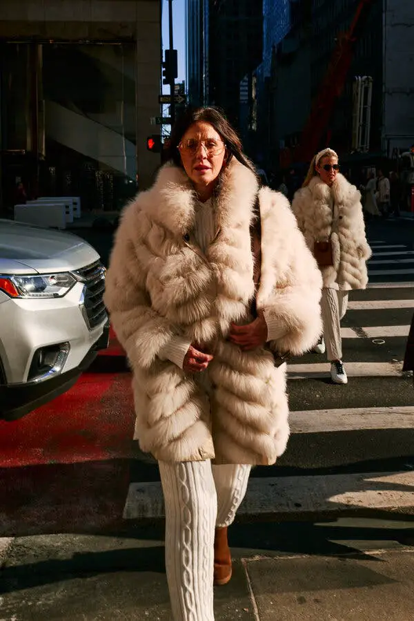 Luxurious Cream Faux Fur Coat and Knitwear for Elevated Street Style Luxurious Cream Faux Fur Coat and Knitwear for Elevated Street Style — NYC Winter Outfits