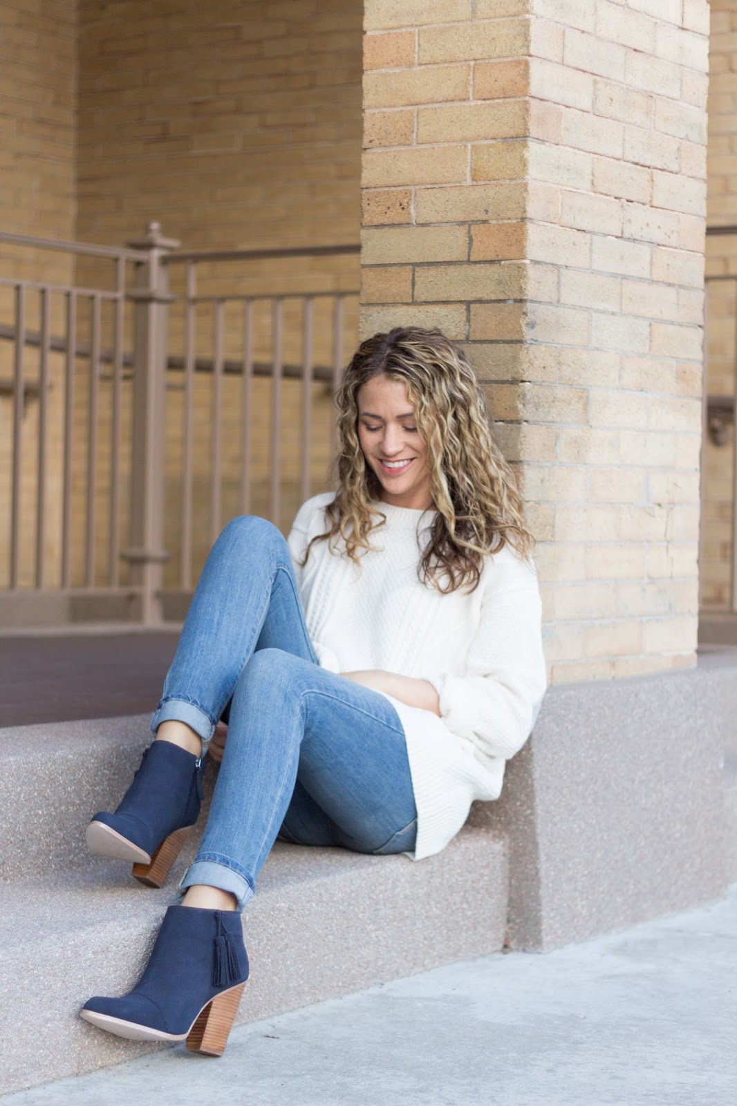 Blue Suede Heeled Ankle Boots with Denim Jeans and Knit Sweater Blue Suede Heeled Ankle Boots with Denim Jeans and Knit Sweater — Suede Boots Outfits