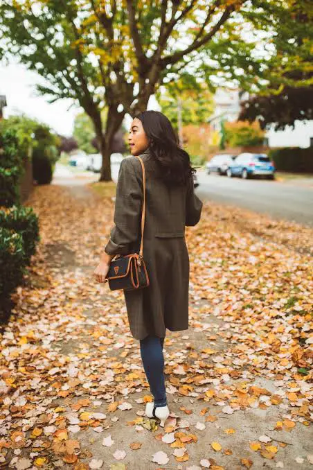 Long Dark Grey Coat with Dark Blue Leggings — Winter Outfits for Petite Women