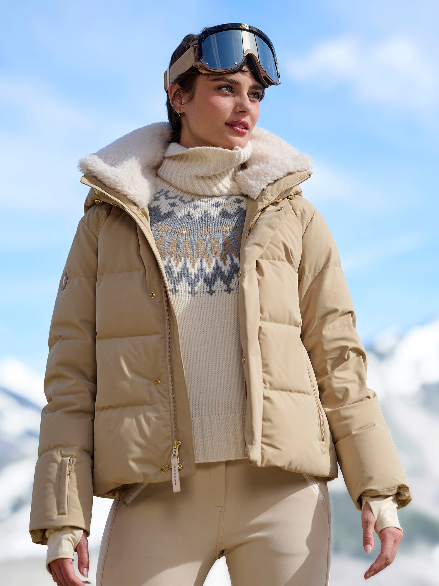 Beige Quilted Puffer with Fair Isle Sweater Beige Quilted Puffer with Fair Isle Sweater — Ski Outfits