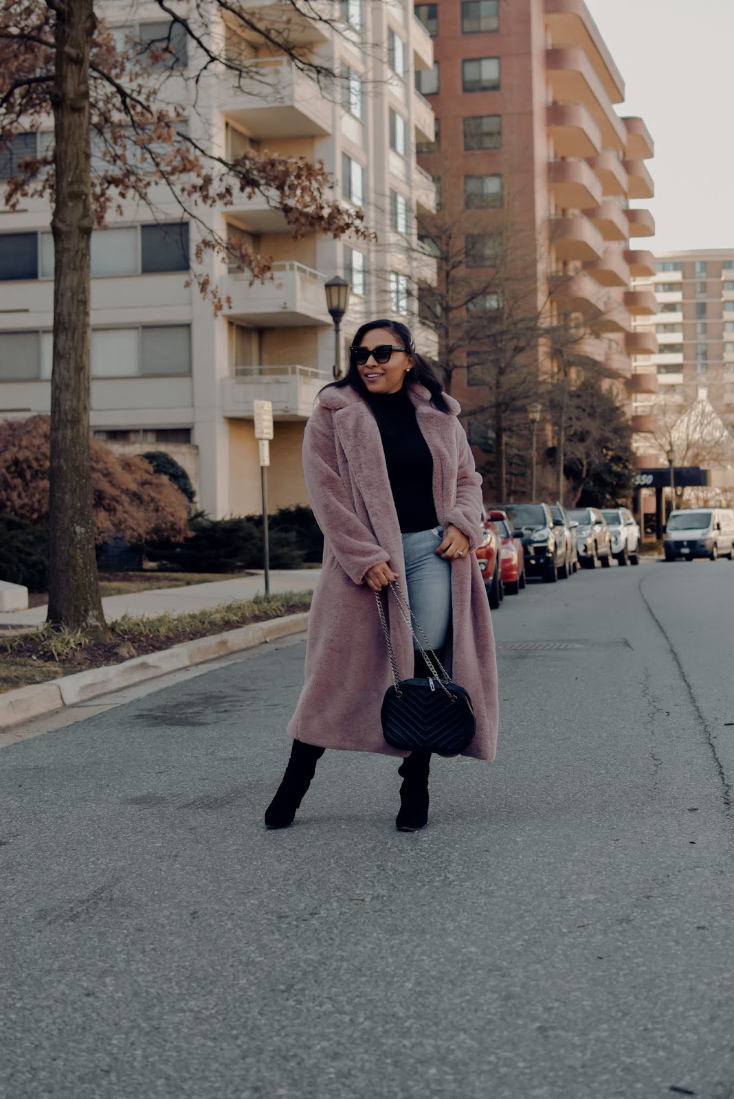 Long Pink Faux Fur Coat with Black Turtleneck and Jeans Long Pink Faux Fur Coat with Black Turtleneck and Jeans — Faux Fur Coat Outfits